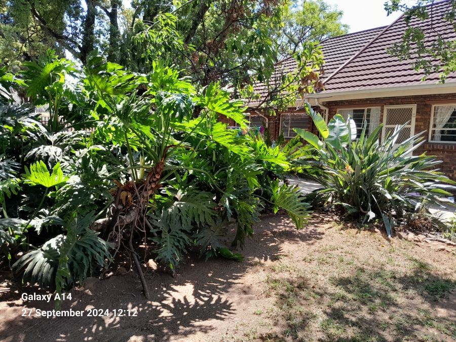 4 Bedroom Property for Sale in Waterval S H North West